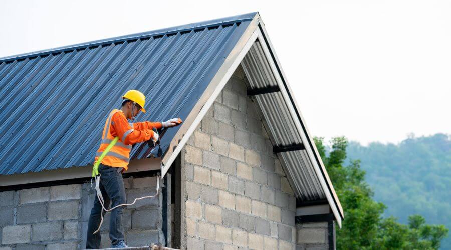 Expert Emergency Roof Repairs services in Fort Huachuca, AZ